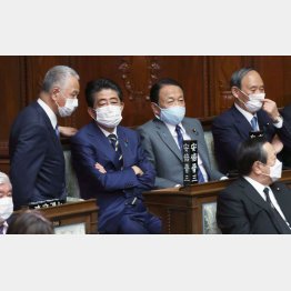 「３A１S」が第2次安倍政権の骨格となった（左から、甘利明、安倍晋三、麻生太郎、菅義偉の4氏＝写真は2022年）／（Ｃ）日刊ゲンダイ