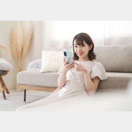 動画はスマホで（Ｃ）key05／iStock