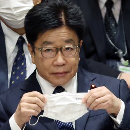 高齢者は眼中にないのか（加藤勝信厚労相）／（Ｃ）日刊ゲンダイ