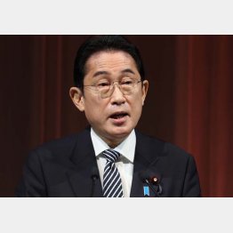 具体策ゼロ（自民党大会で演説する岸田首相＝26日）／（Ｃ）ＪＭＰA