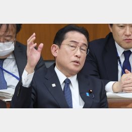 目標は「アベ越え」（岸田首相＝衆院財務金融委、9日）／（Ｃ）日刊ゲンダイ