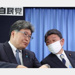 自公がここまでギクシャクしたのは…（自民党の茂木敏充幹事長と萩生田光一政調会長＝左）／（Ｃ）日刊ゲンダイ