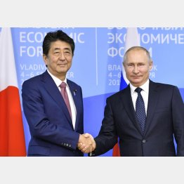 安倍元首相はロシアのプーチン大統領と27回も会談（Ｃ）共同通信社