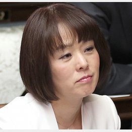 国会追及でも薄ら笑いだった杉田水脈衆院議員（Ｃ）日刊ゲンダイ