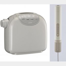 （左から）三菱電機の「ぽかサラPro」（市場売価約26,000円）とカドー「FOEHN001」（11月市場導入、想定販売価格24,200円）／（提供写真）