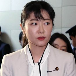 疑惑を追及されて、しどろもどろ…（加藤鮎子こども政策担当相）／（Ｃ）日刊ゲンダイ