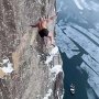ノルウェーで快挙！ 世界記録40.5メートルの絶壁から奇跡のダイブ