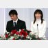 和田毅、仲根かすみの結婚会見（Ｃ）日刊ゲンダイ