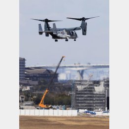 昨21日には早速陸自もオスプレイ飛行再開（木更津駐屯地）／（Ｃ）共同通信社