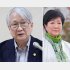 決意をにじませた小島敏郎氏（右は、小池百合子都知事）／（Ｃ）日刊ゲンダイ