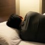 首<下>睡眠中の首の姿勢の正しさは寝返りの良さにあらわれる