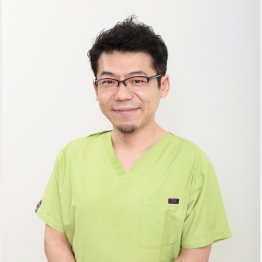 歯科医師の髙橋哲之氏（提供写真）