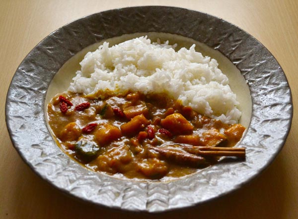 シナモンカボチャカレー（提供写真）