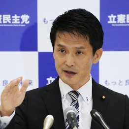 選挙応援で留守がちになる？（立憲民主の小川淳也幹事長）／（Ｃ）共同通信社