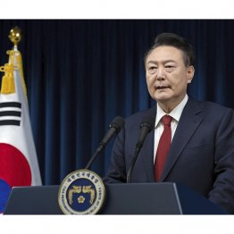 韓国の国会大混乱はまだ序章（大統領府提供・聯合＝共同）