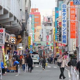 御徒町は宝石の街（Ｃ）日刊ゲンダイ