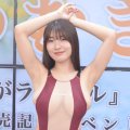 “令和の最強最高ボディー”原つむぎが14枚目DVD「水着からこぼれるおっぱいに注目してほしい」